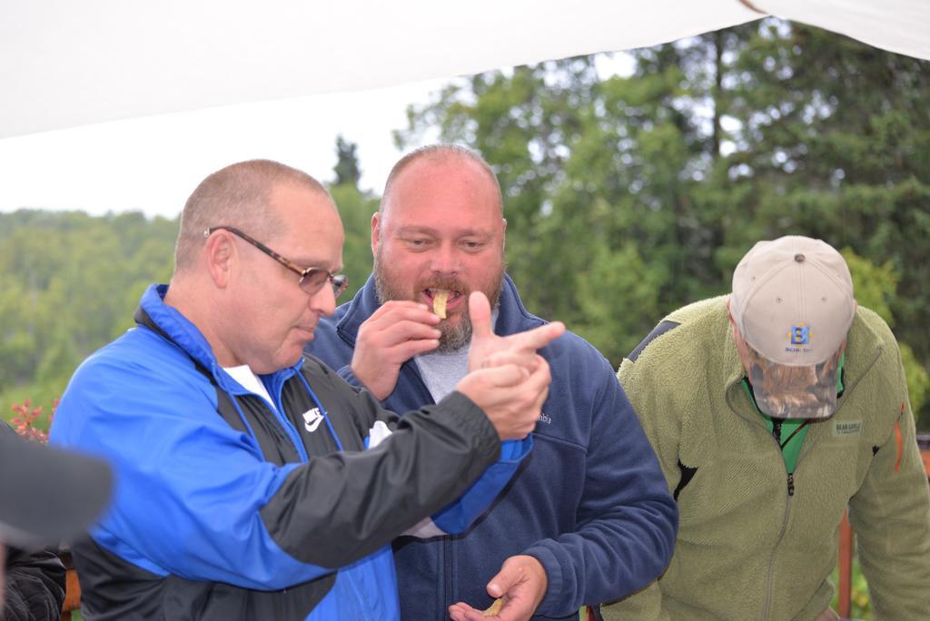 Salmon Catcher Lodge Кенай Экстерьер фото