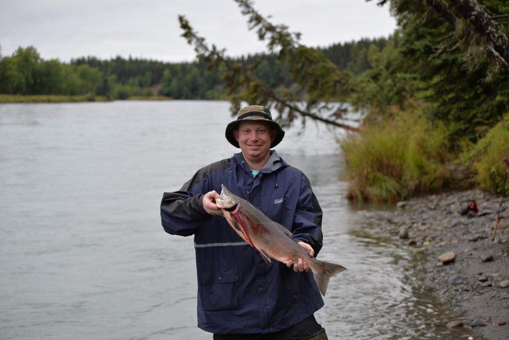 Salmon Catcher Lodge Кенай Экстерьер фото
